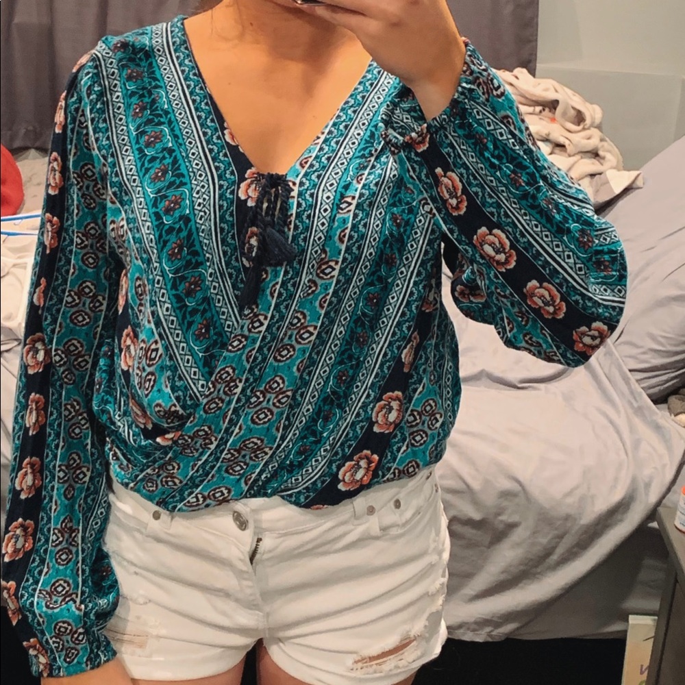 Hollister blouse